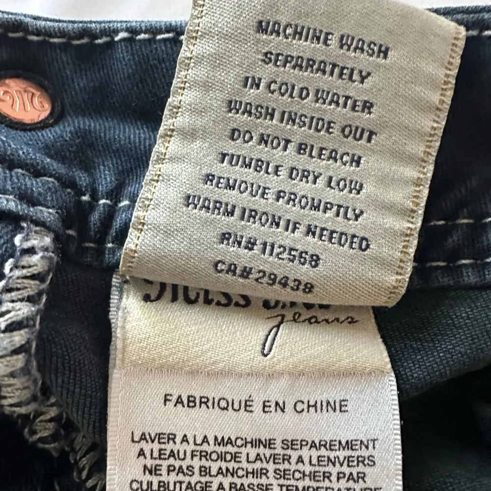 Women's Miss Me Jeans Size 30/31 Dark Navy Blue Signature Skinny - Image 4