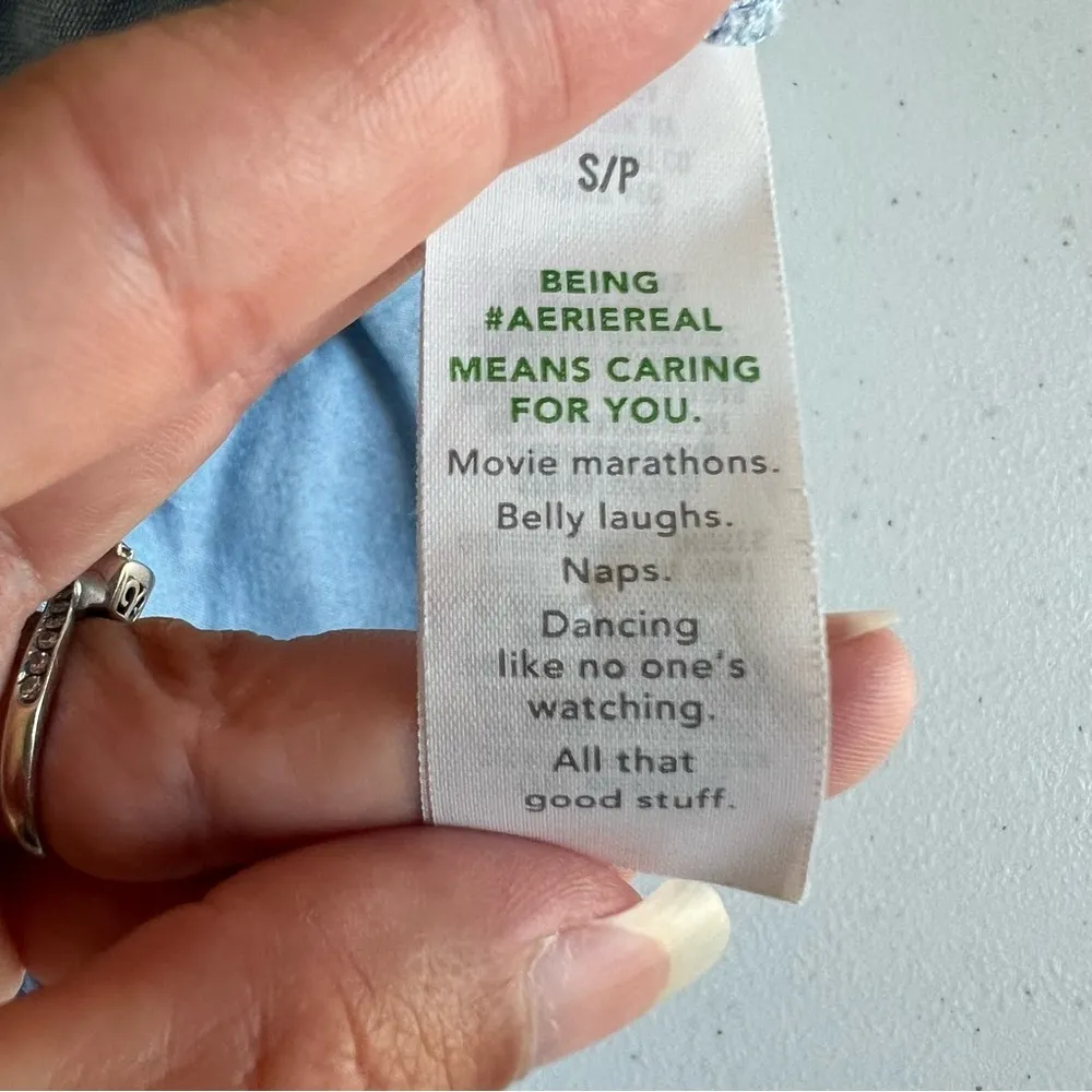 chambray ruffle pull on shorts size small - Image 6