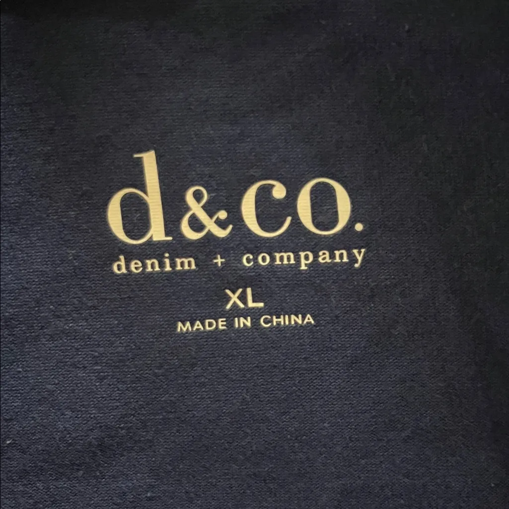 Denim & Co. Size XL Navy Blue Floral Lace Overlay Zip Front Jacket - Image 4