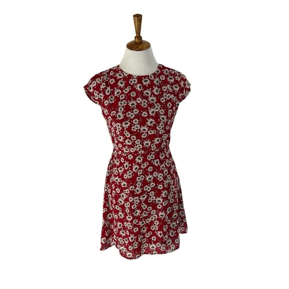 Sadie & Sage red floral dress button open back, S - Image 4