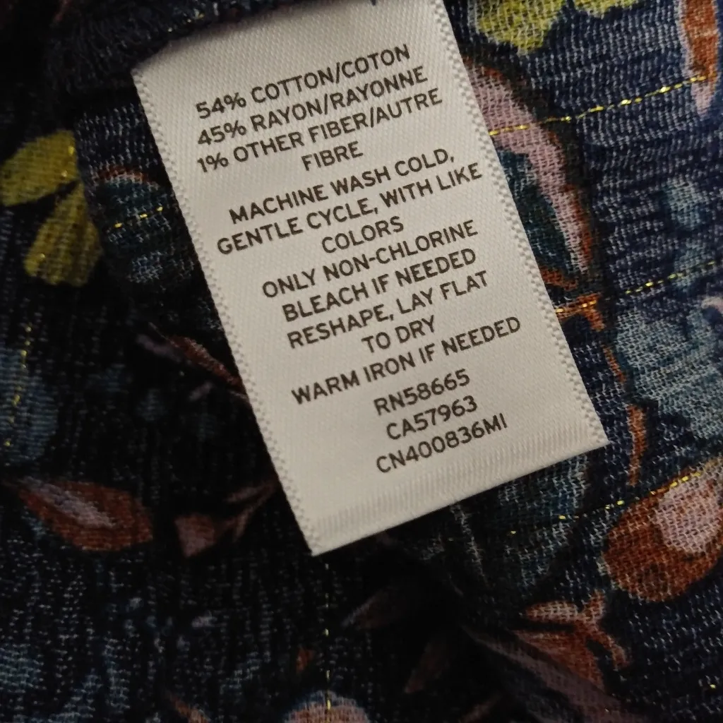 Caslon floral with insert metalic lines tops :Box I: - Image 6