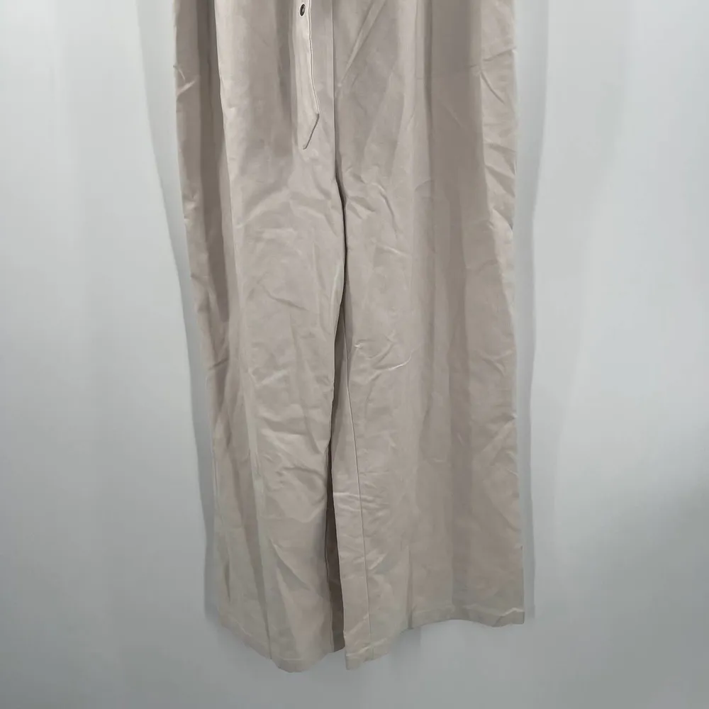 NEW BB DAKOTA Jumpsuit Size Small Khaki Cream Cropped Belted Side Zipper NWOT - Image 2