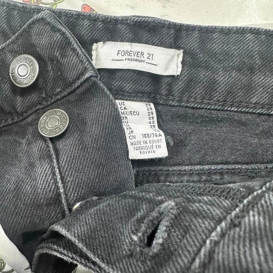 NWT Forever 21 Jean Shorts 29 Womens Black Raw Hem Distressed Floral Scarf Belt - Image 3