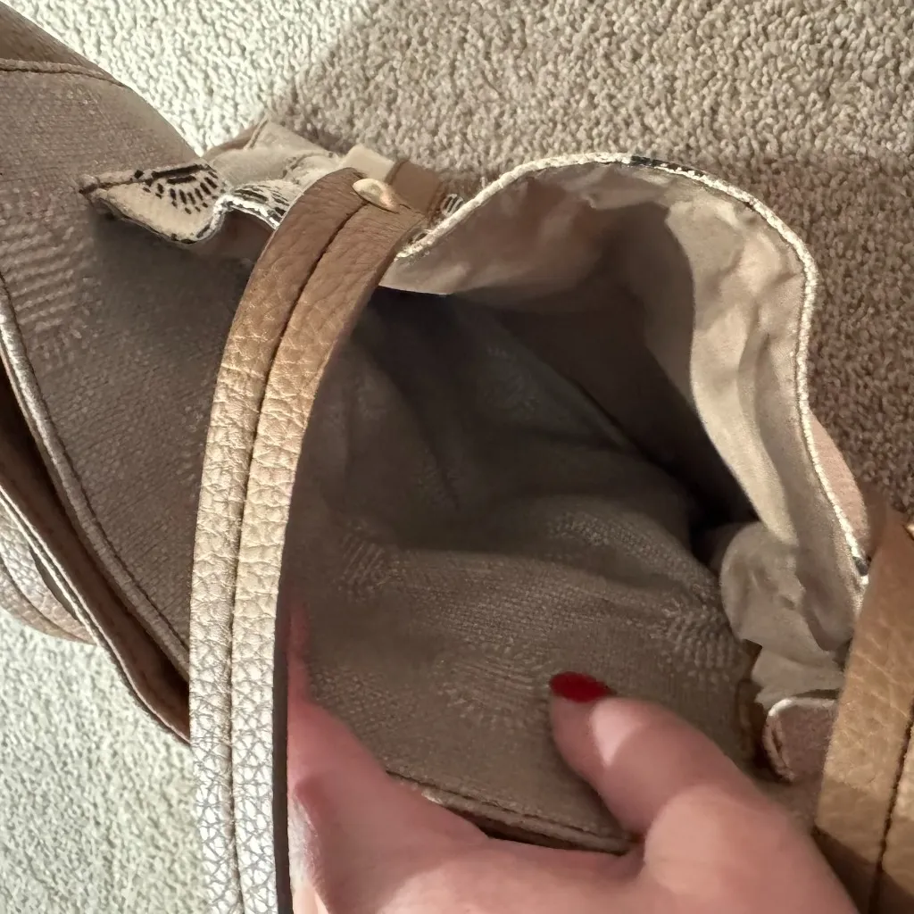 RELIC by Fossil Bailey Double Shoulder Bag Purse Off White Cream & Brown Larger - Image 3