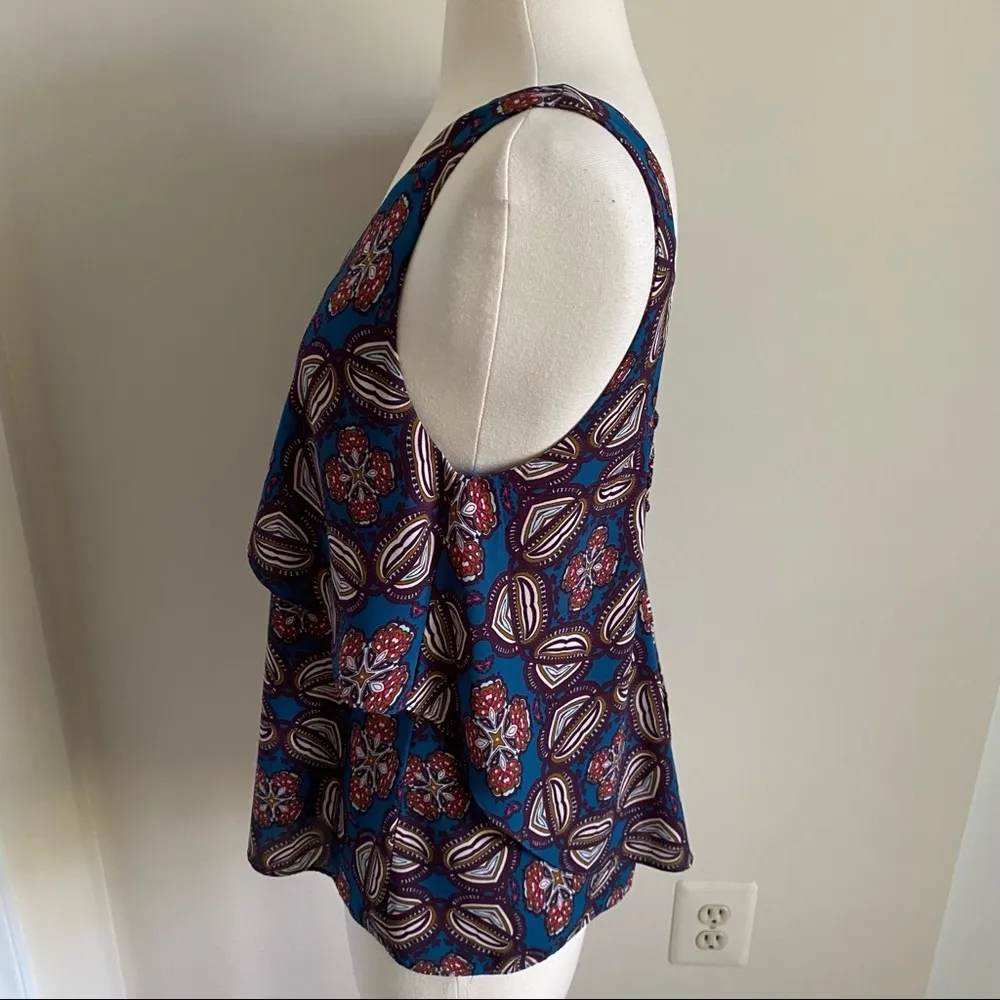 Chelsea 28 blouse  size Small with cutout back - Image 4