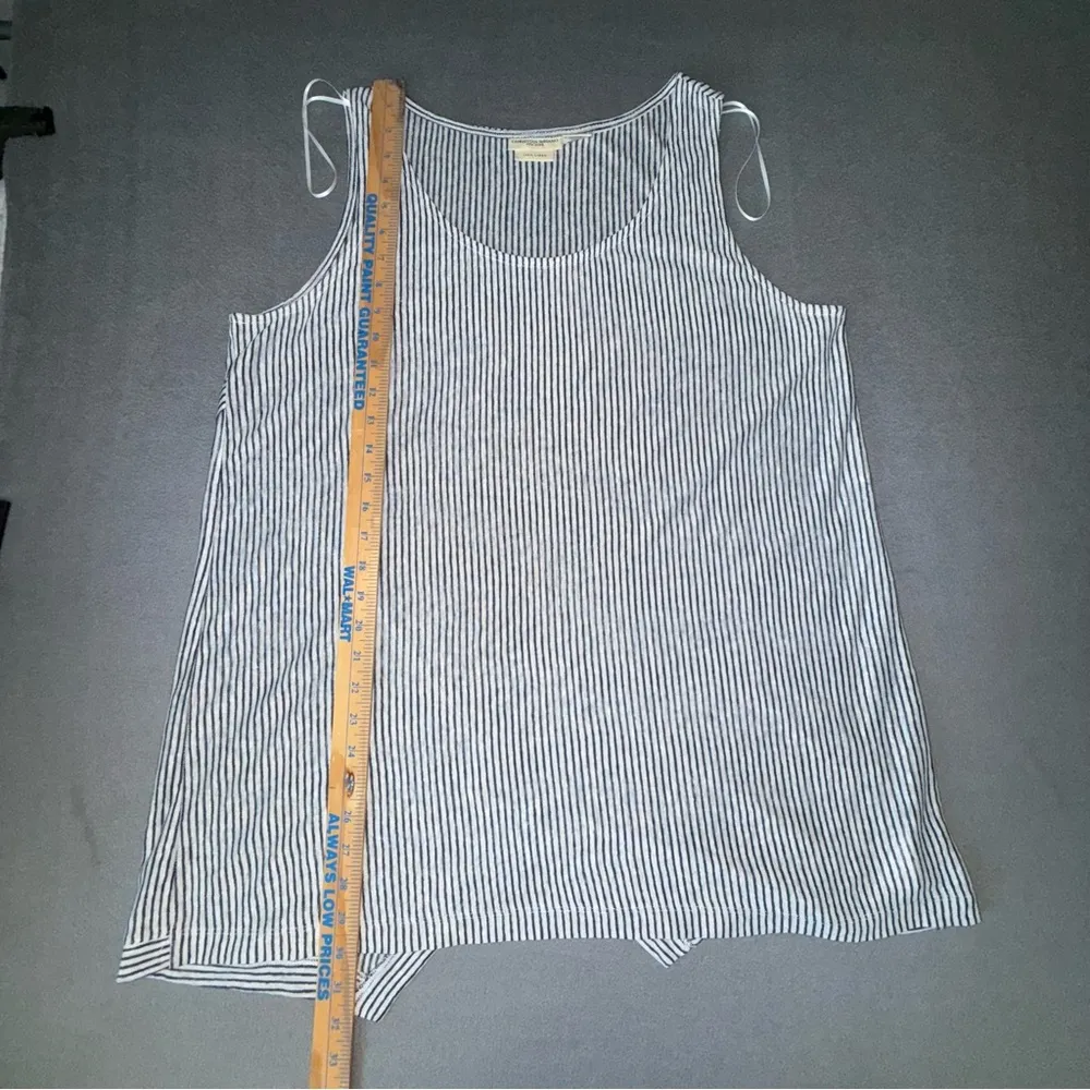 Christian Siriano Blue and White Striped 100% Linen sleeveless Tunic Top Plus 1x - Image 11