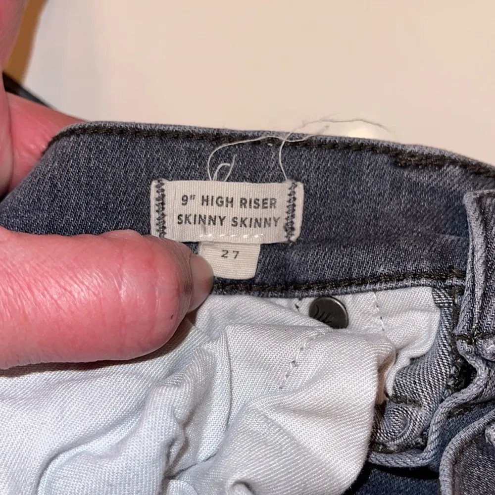 🖤Madewell 9” High Riser Skinny Skinny Jeans - Image 4