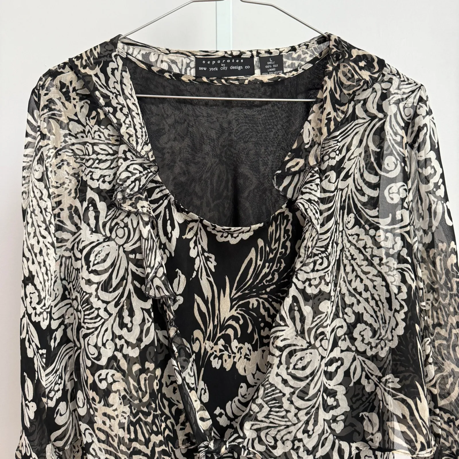 New York City Design Co. VTG Y2K 100% Silk ‎ dark romantic Floral Blouse Size Black Size L - Image 2