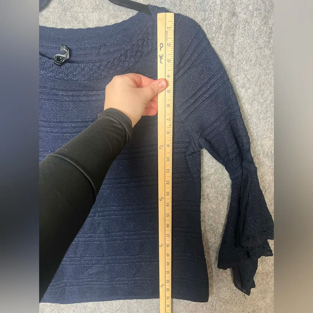 White House Black Market Woman Medium Sweater Flare Sleeve Navy Shimmer Top - Image 4