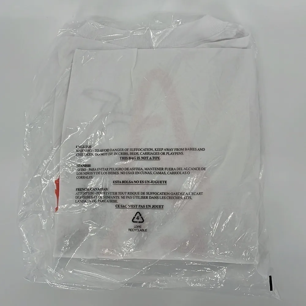 VeeFriends x Carrots Tee Large Gary Vee T - Image 4