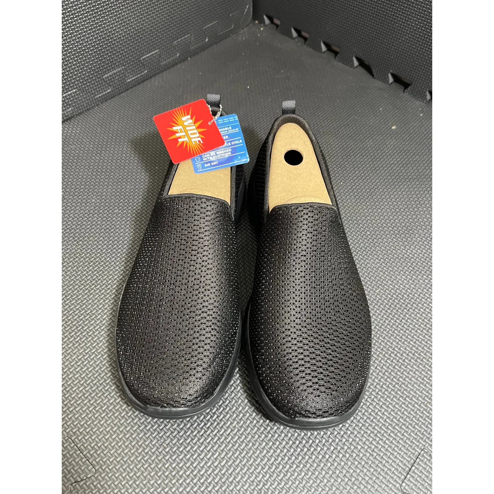 Skechers Women's Go Walk Joy Sneaker Black Shoes Size‎ 8.5 Wide Walking comfort - Image 2