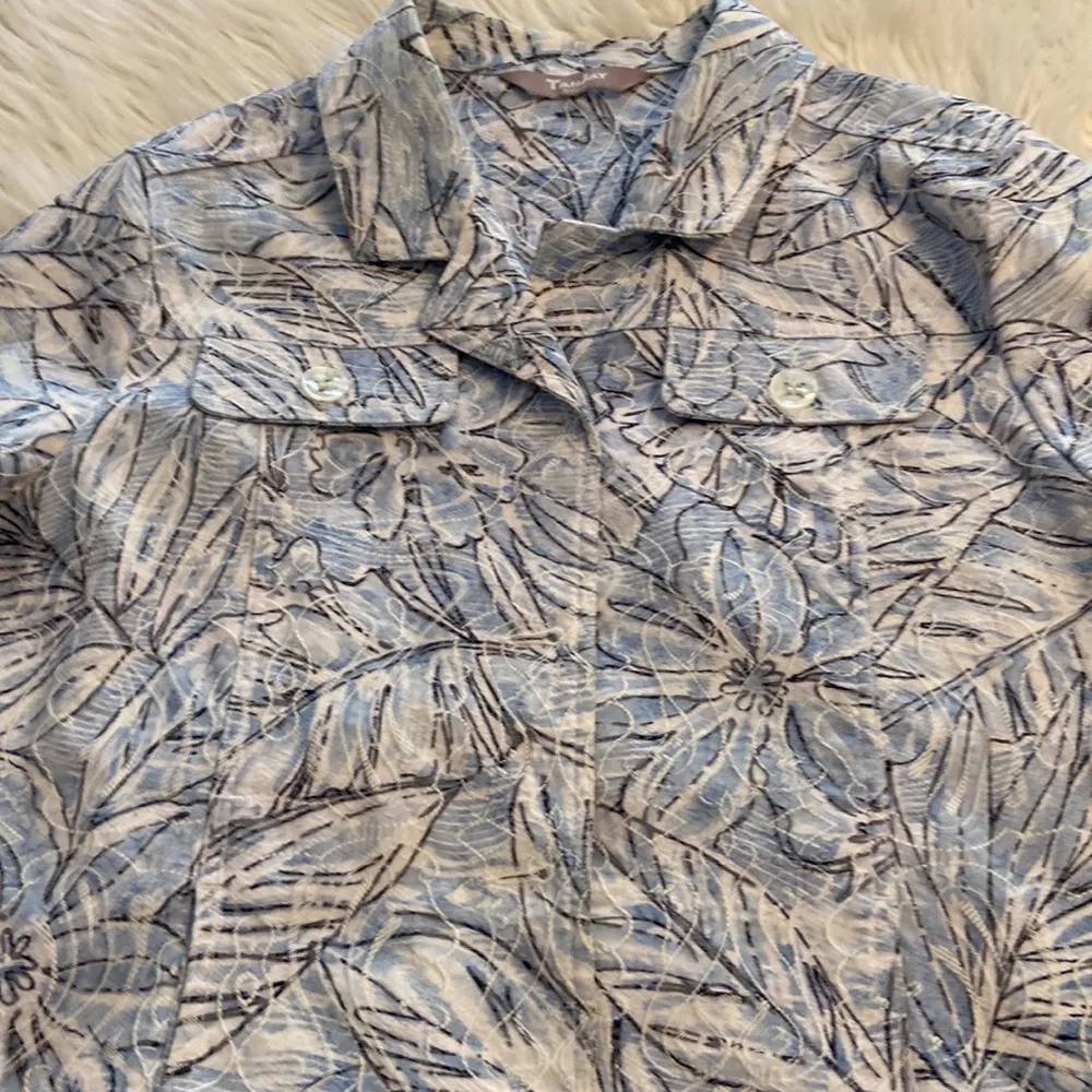 TanJay Women’s Petite Jacket no size on jacket or materials made from excellent - Image 12