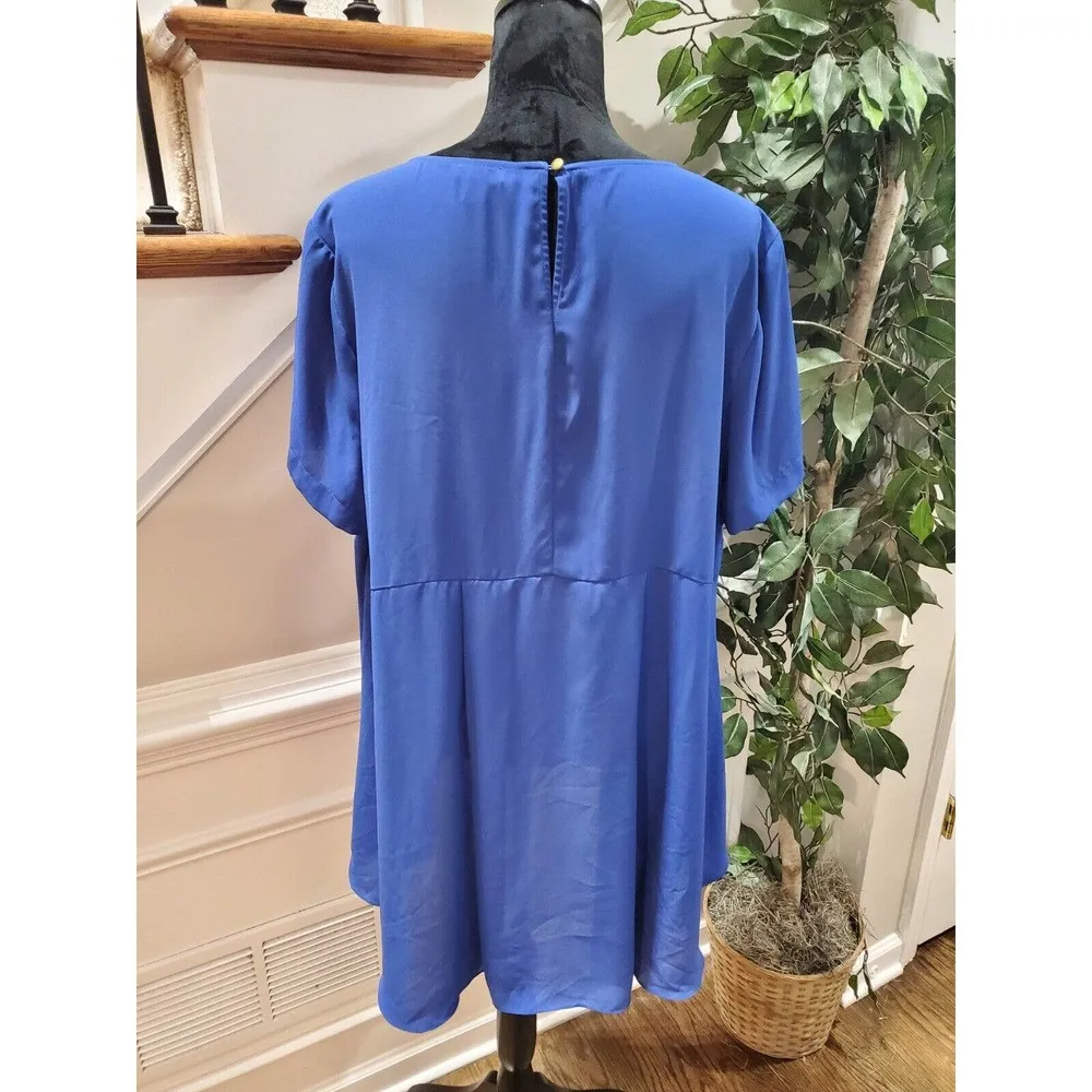 Vince Camuto Women's Blue Polyester Round Neck Short Sleeve Pullover Blouse 2X - Image 6