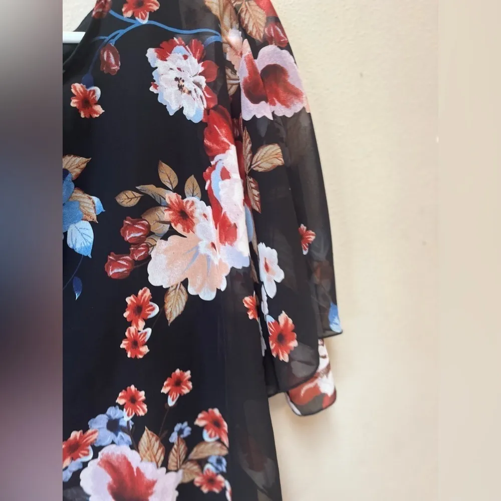 Curve Women’s Plus Size Red Blue Floral Half Chiffon Sheer Blouse 0XL Black - Image 3