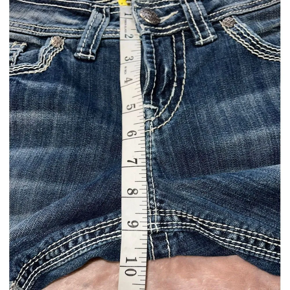 Silver Jeans Short Wome's Size 26 Suki Flap Short mid Rise Denim Actual Waist 28 - Image 9