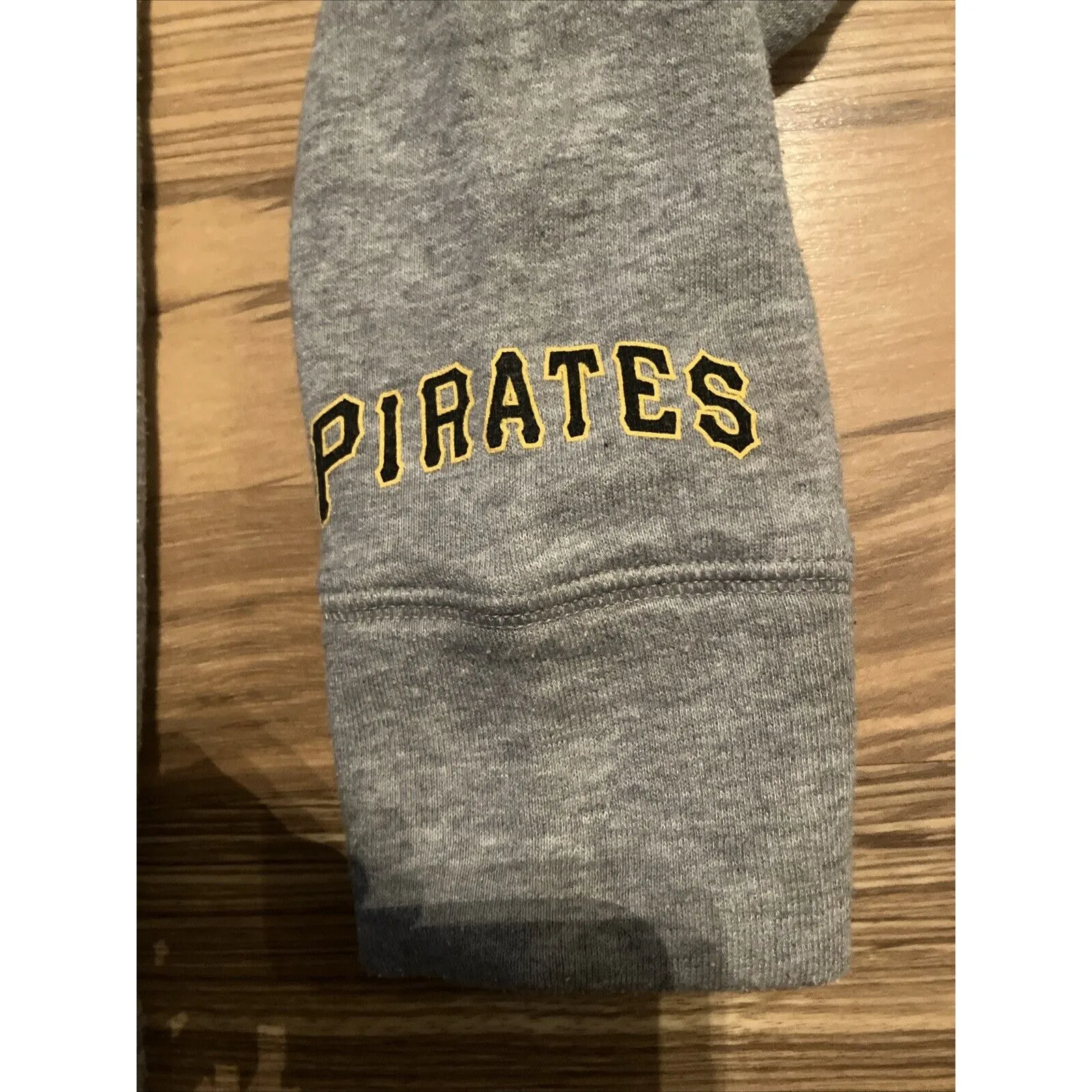 Victoria's Secret Pittsburgh Pirates Y2K 1/4‎ zip sweatshirt top sz Small - Image 3