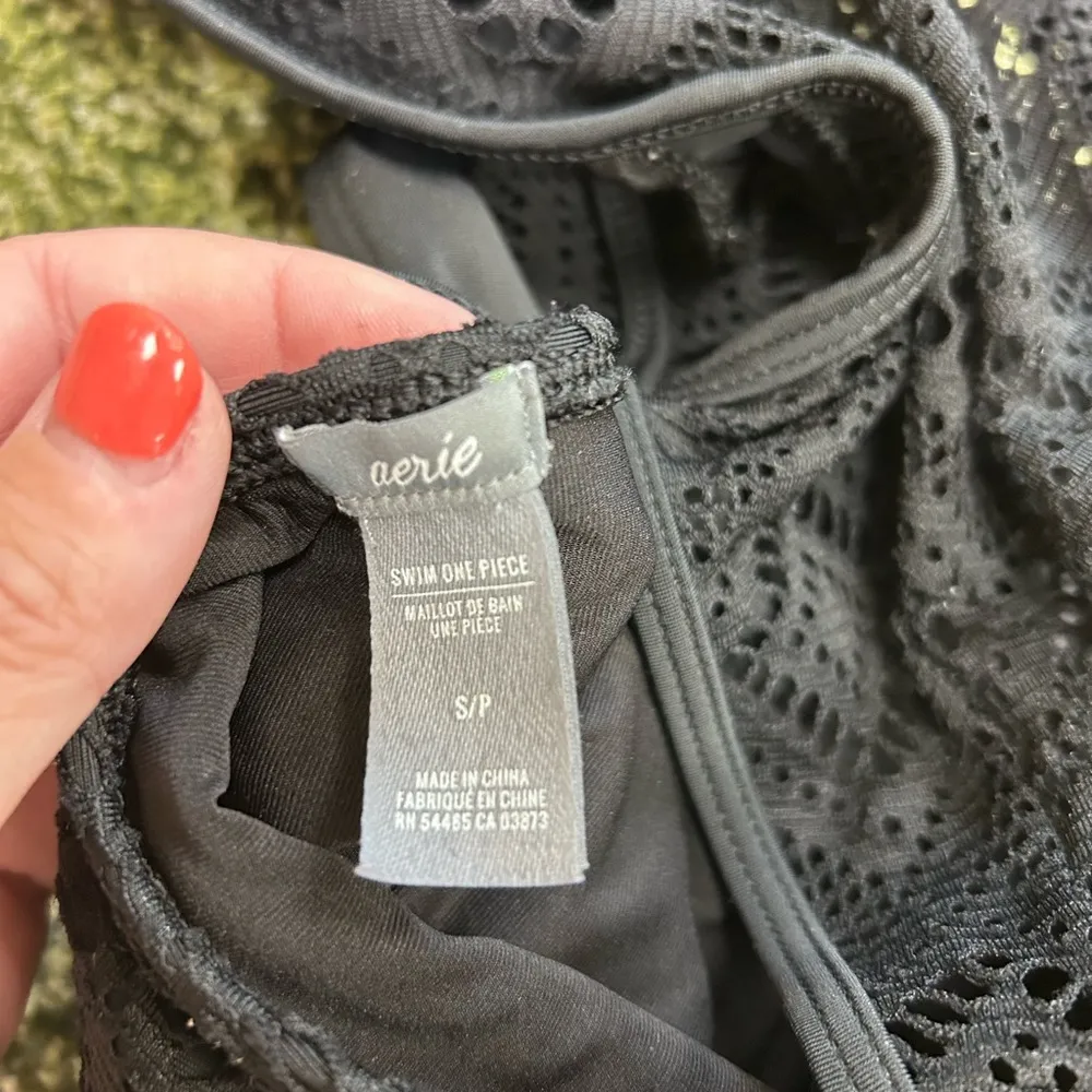 Aerie Criss cross back crotchet one piece swim - Image 2