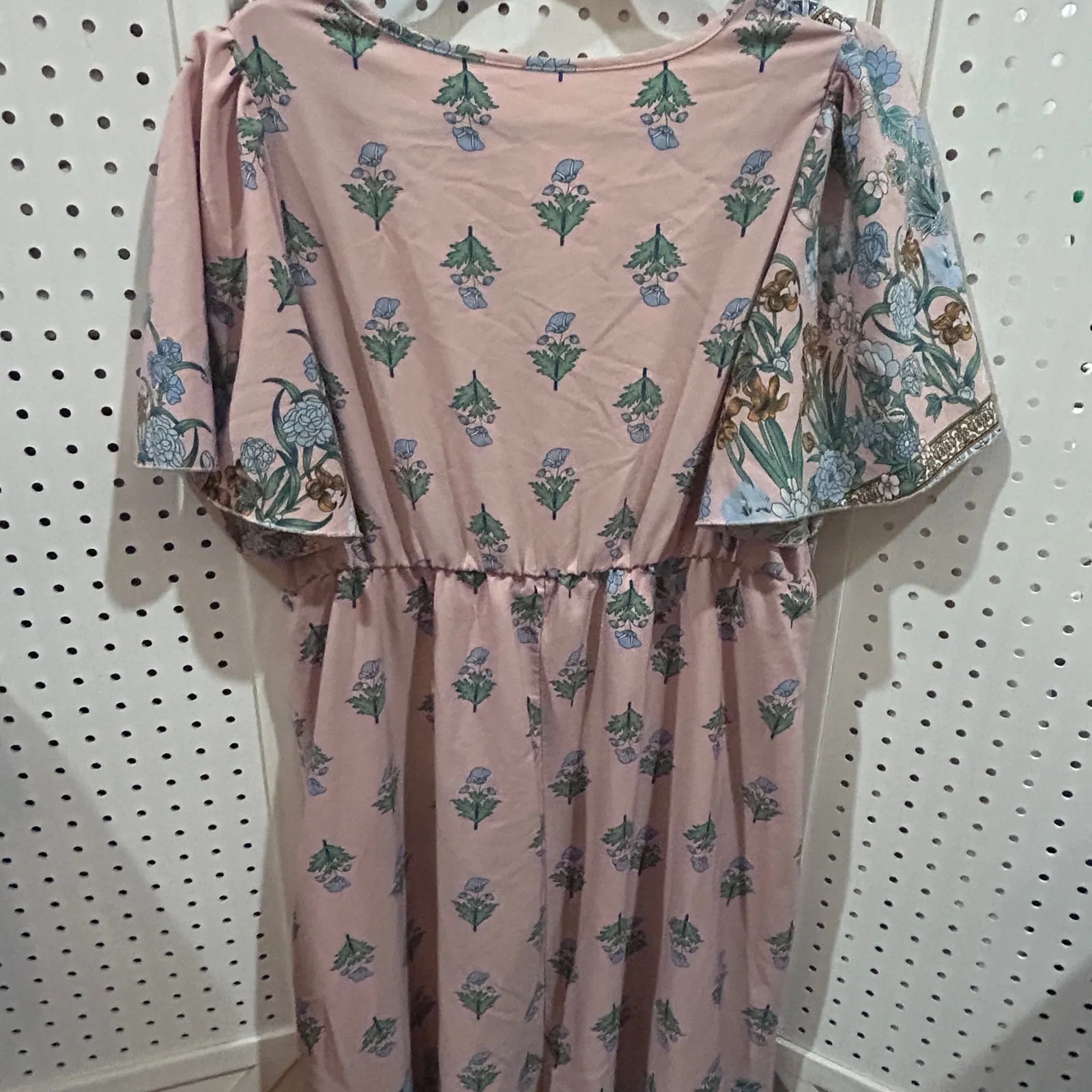 Bohemian Floral Maxi Dress Pink Flutter Sleeve V Neck Empire Waist Bohemian Size XL - Image 7