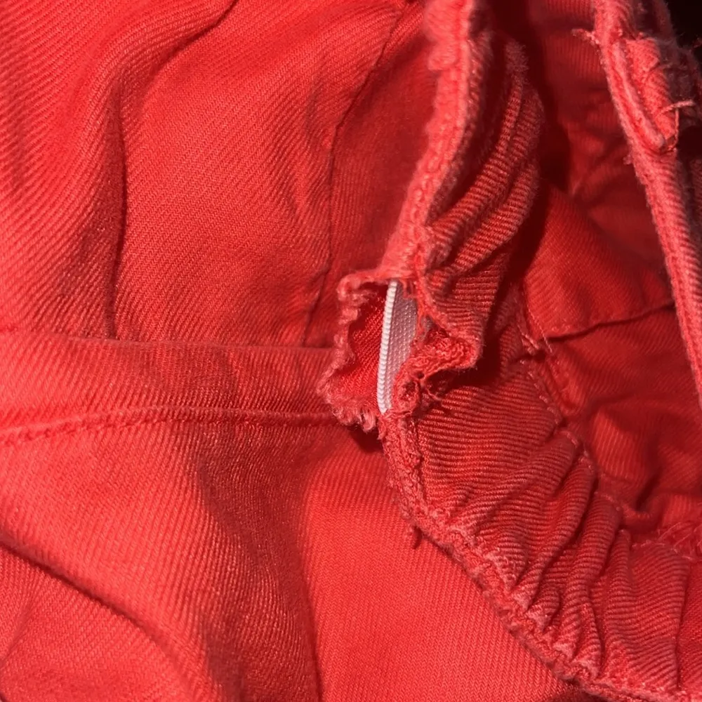 coral colored shorts - Image 10