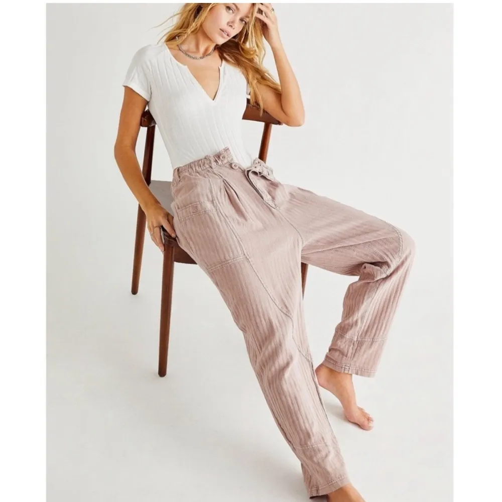 Free People Living in the City Seamed Pink Relaxed Pants - Image 5