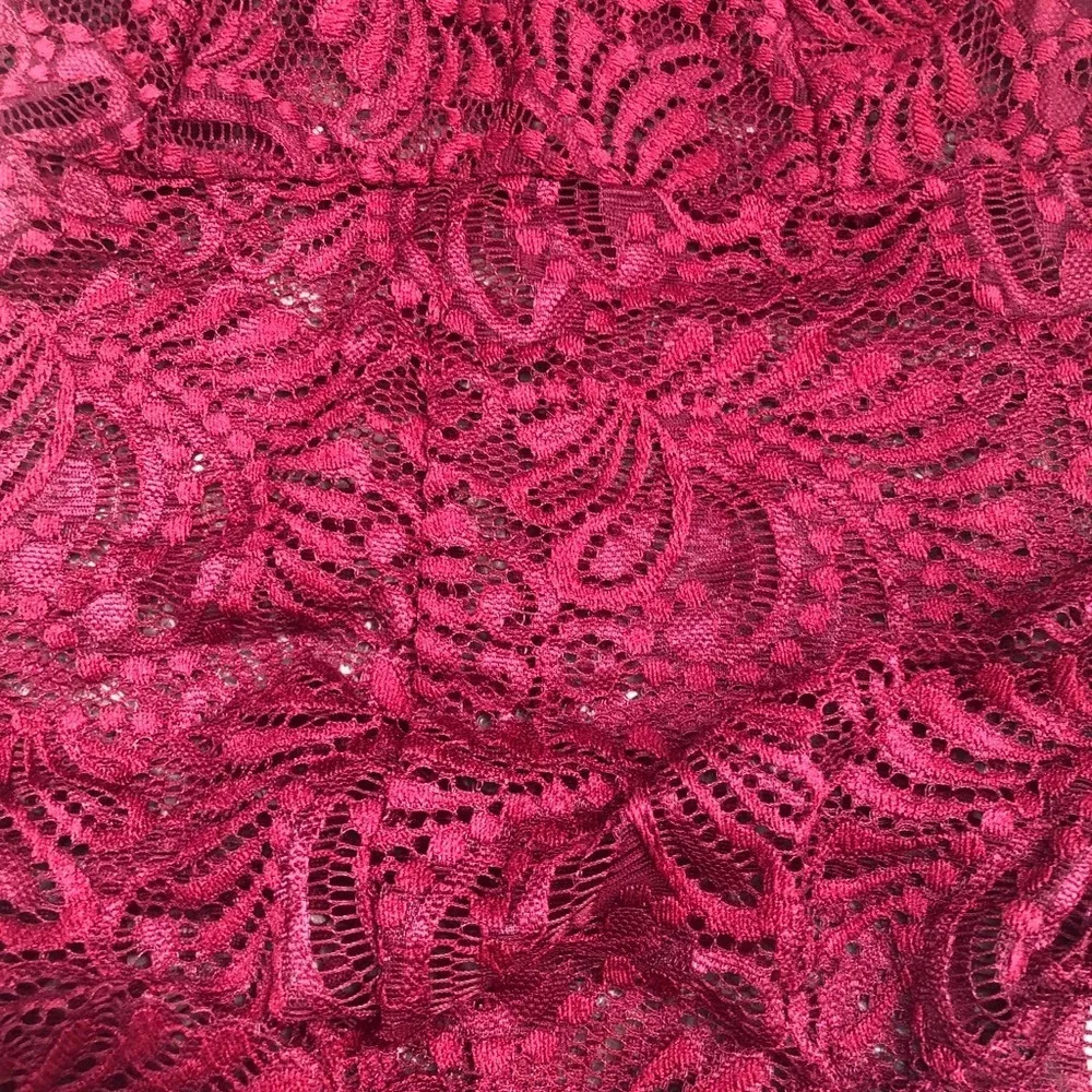 NWT PRETTY LITTLE THING LUCILLE BURGUNDY SHEER CROSSBACK LACE BODY SUIT - Image 6