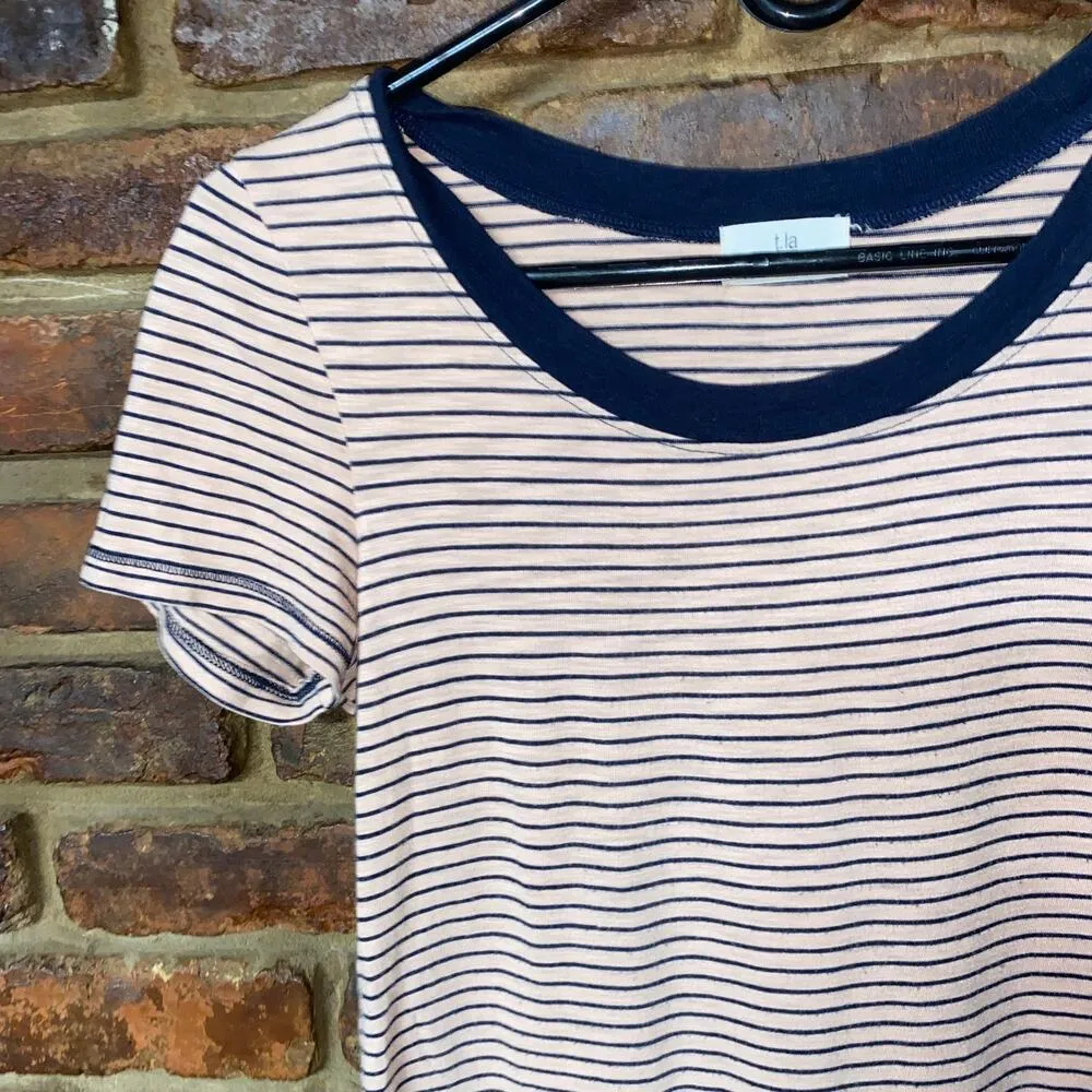 Anthropologie t.la Navy Blue Coral Striped Short Sleeve Knit Top Women's Size XS - Image 3