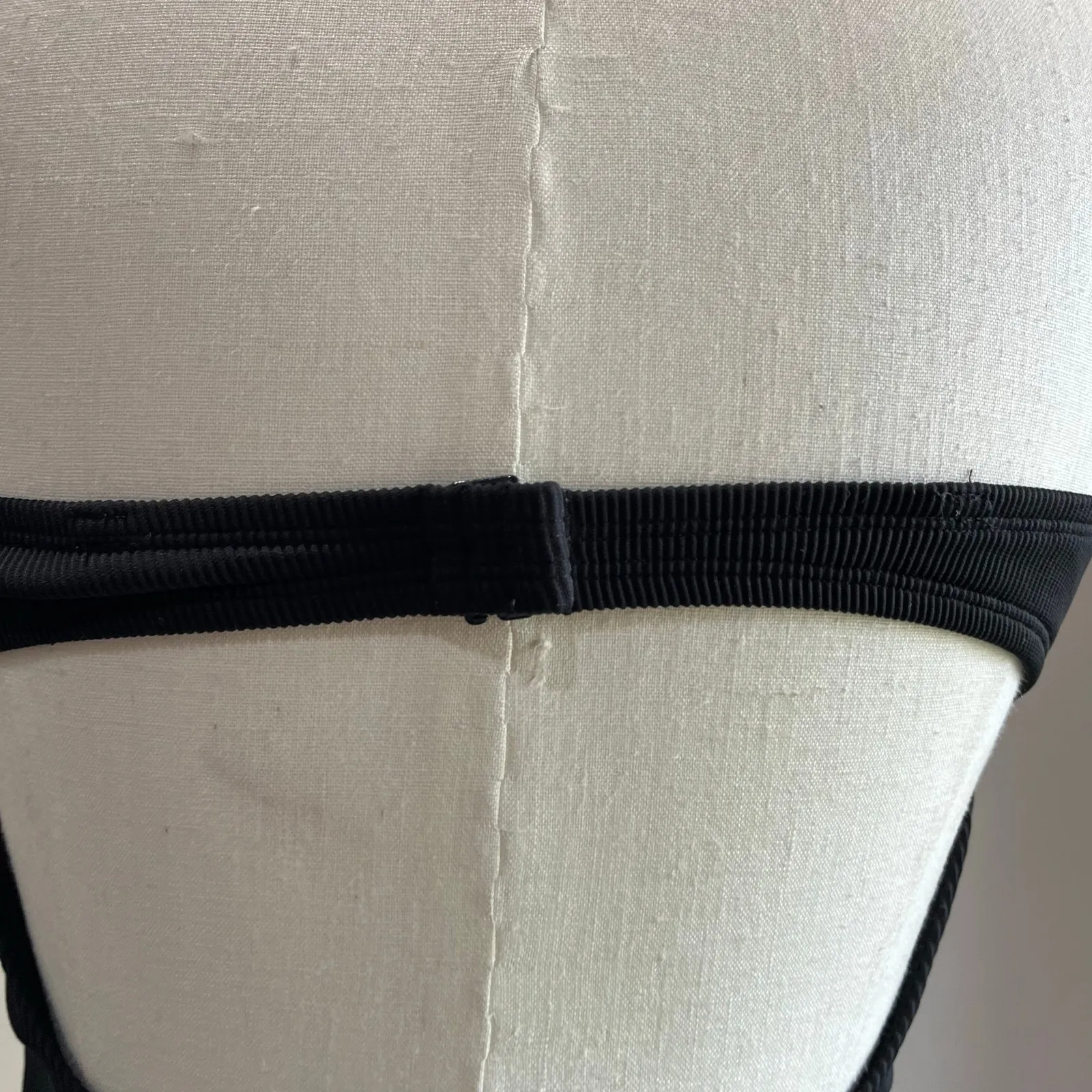 Aerie Black Ribbed One Piece Swimsuit Strapless Cheeky Size XL - Image 5