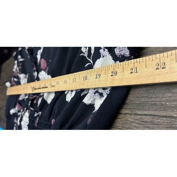 Women's Black Floral Print Jumpsuit XL Sleeveless Cropped Lightweight Romantic - Image 4