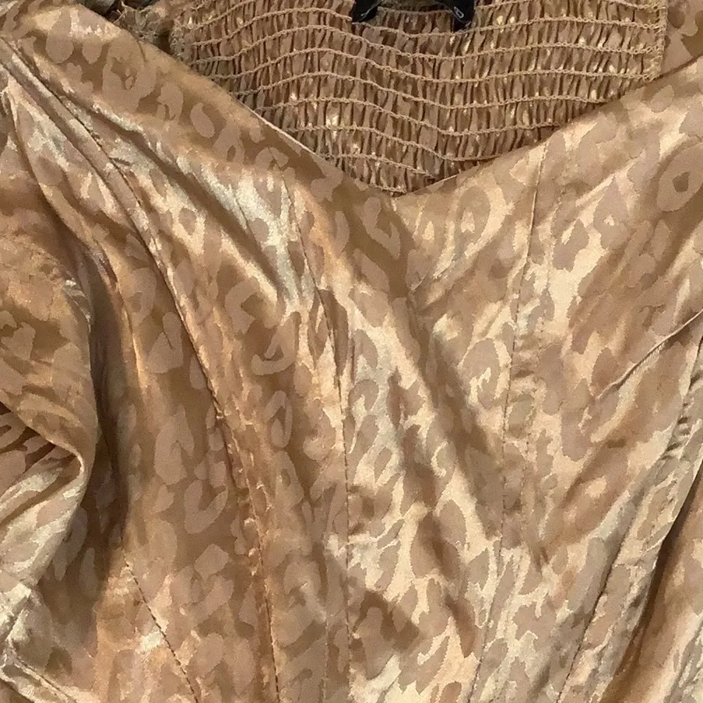 Milk & Honey Size Large Satin Cheetah Print Wired Bustier Top. New With Tags. - Image 6