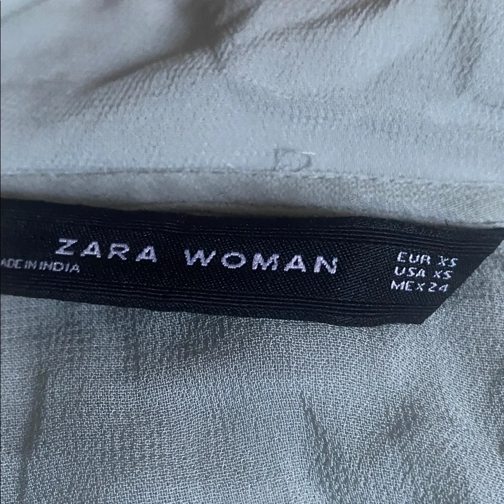 Zara Limited Edition
Embroidered Vintage Floral
Cottage Prairie Romantic Top - Image 8