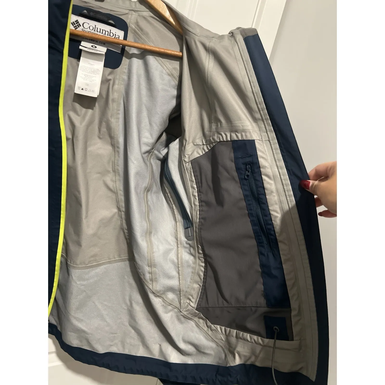 Columbia Titanium Womens Navy Backcountry Bandit Shell Hooded Zip Rain Jacket - Image 7