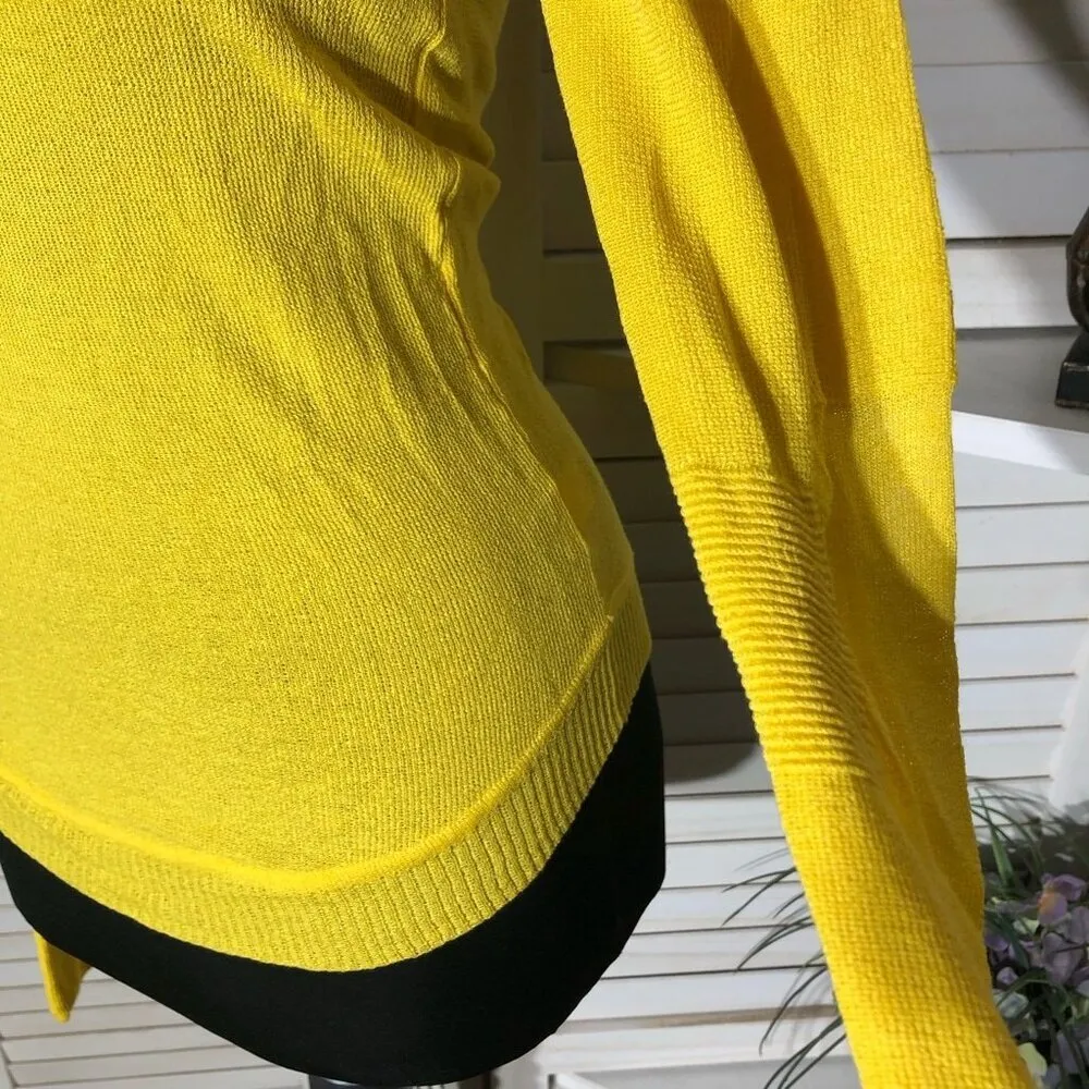 Marc by Marc Jacobs Yellow Silk Blend Knit Sweater Small - Image 9