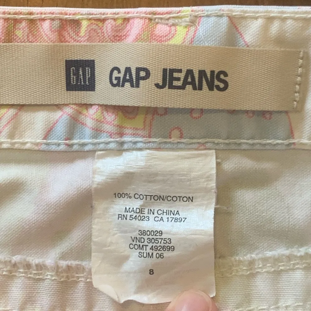 GAP Mini Skirt 8 Pastel Floral Print Denim Retro Preppy Casual 100% cotton - Image 2