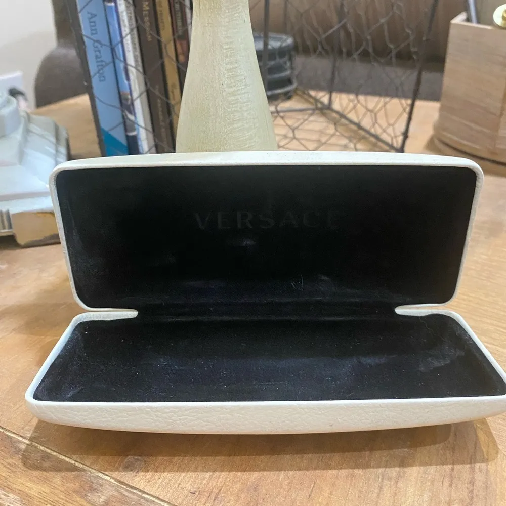 Versace  Glasses / Shades Case - Image 4