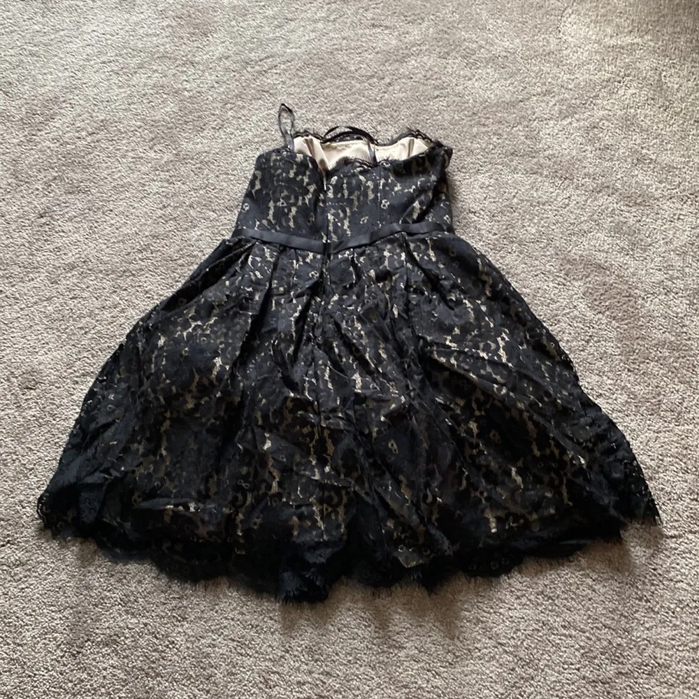 Neiman Marcus Robert Rodriguez Lace Dress SIZE 6 - Image 5