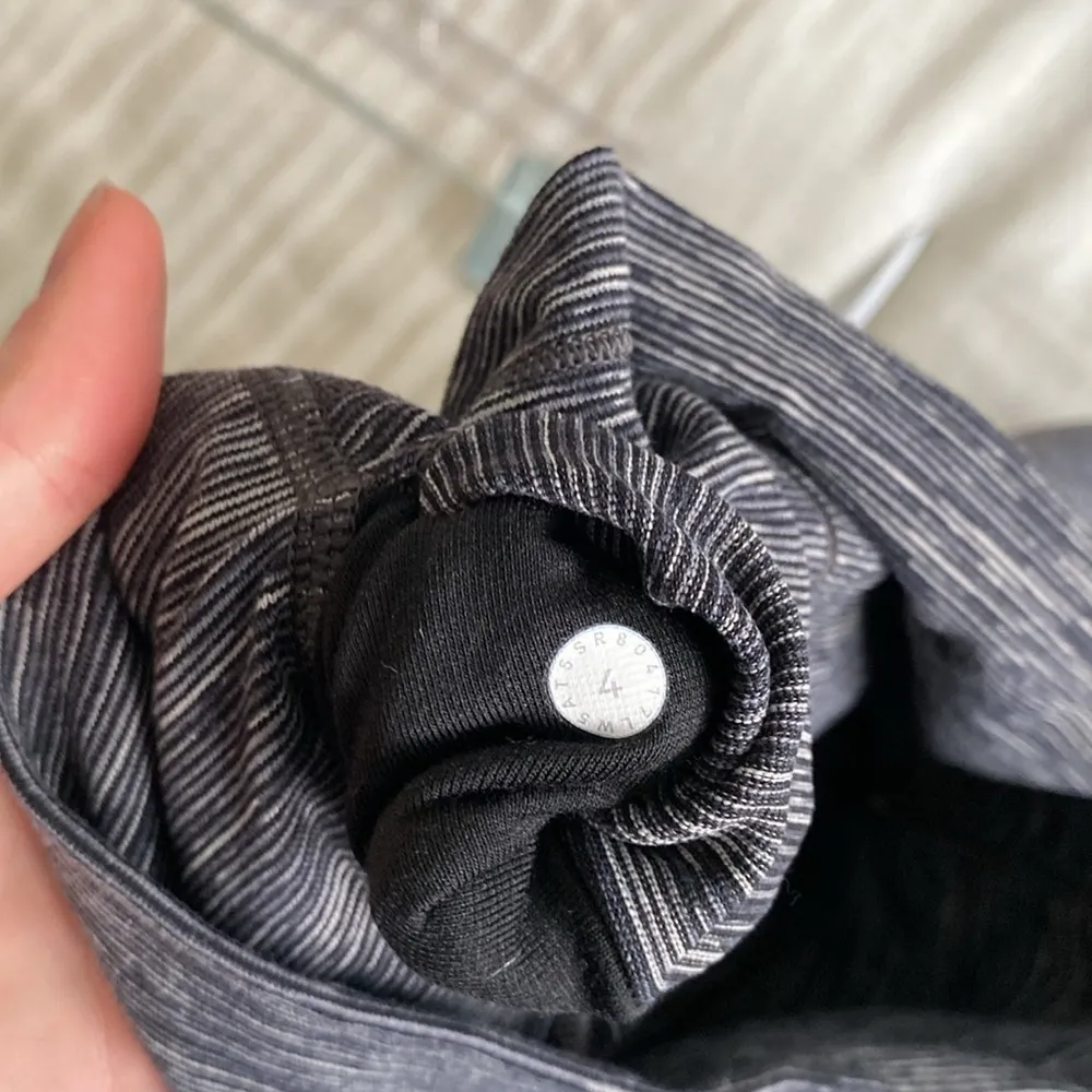 Lululemon 4 Wunder Under Hi-Rise 7/8 Tight 25" in Wee Are From Space Black Slate - Image 10