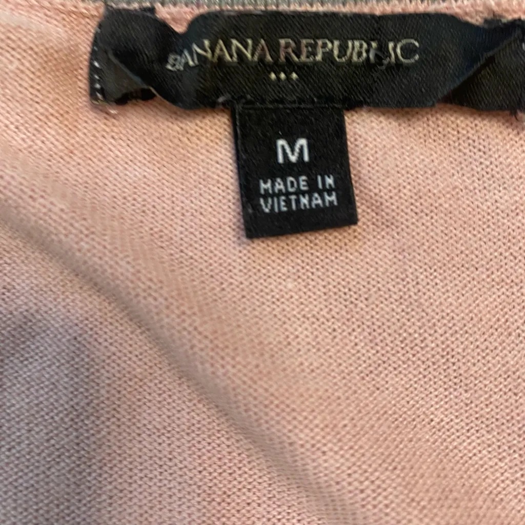 Banana Republic Light Pink Cotton V-Neck Long Sleeve Button-Up Cardigan - Image 6