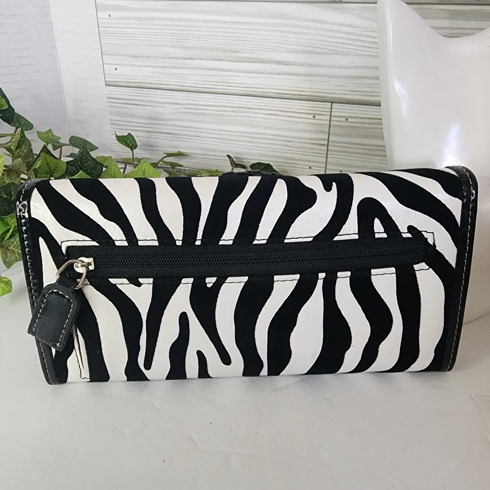 Zebra Faux Leather Wallet with Fleur - Image 3