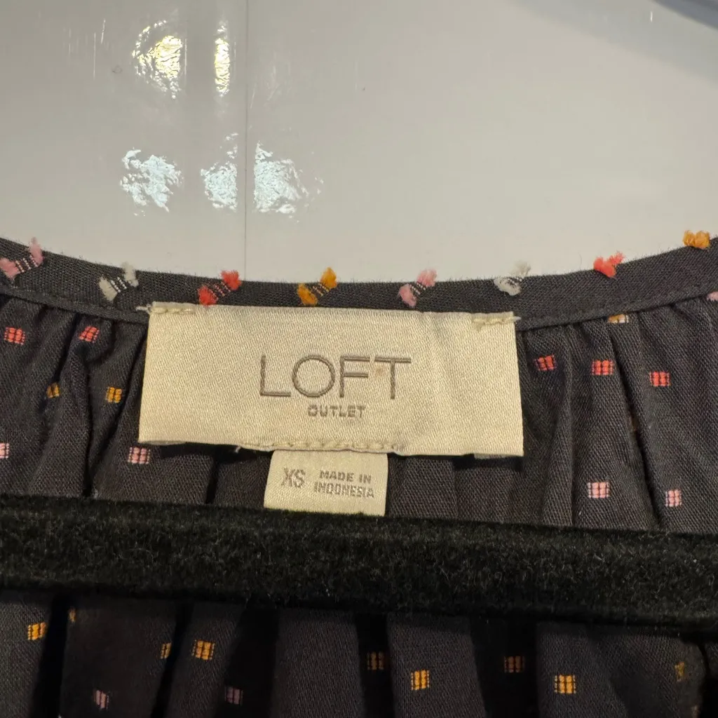 Women's Button Up Bow Patterned Loft Top - Image 3