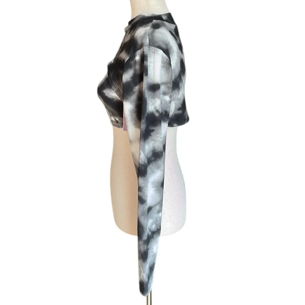 Almost Famous 2 piece Tie Dye shirt set - Image 6