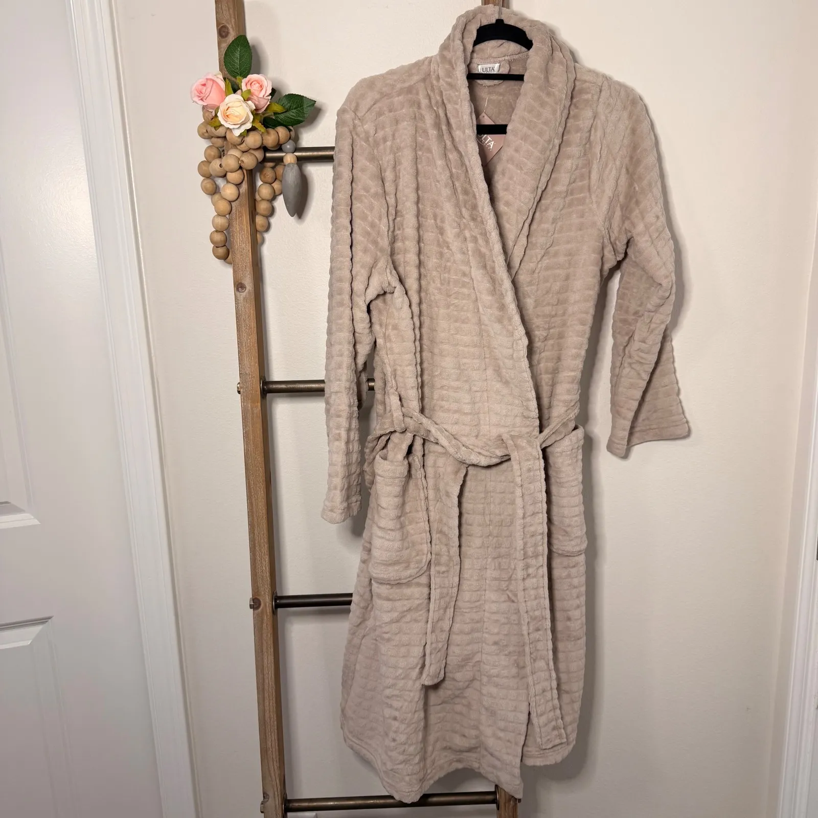 Ulta Lounge Plush Waffle Knit Robe Bathrobe Beige Cozy Loungewear Large XL Tan - Image 2