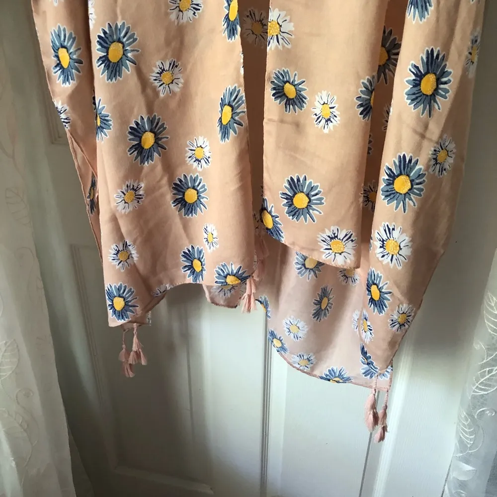 Francesca's Francesca’s wraps - Image 2