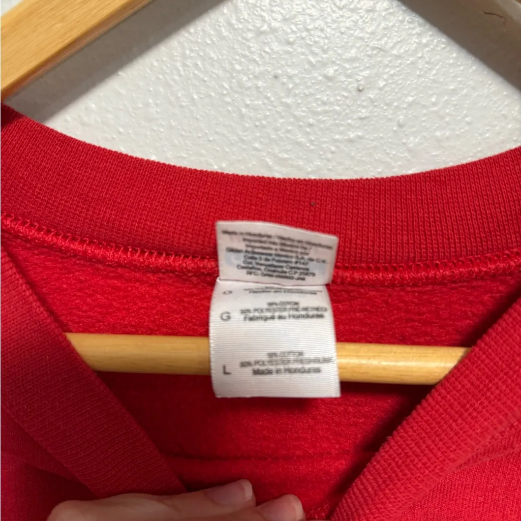 Red Maine Nubble Light Sweatshirt Size Large - Image 3