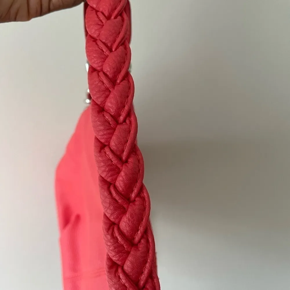 Apt 9 Curved Shoulder Red Bag With Woven Strap New Without Tags - Image 5