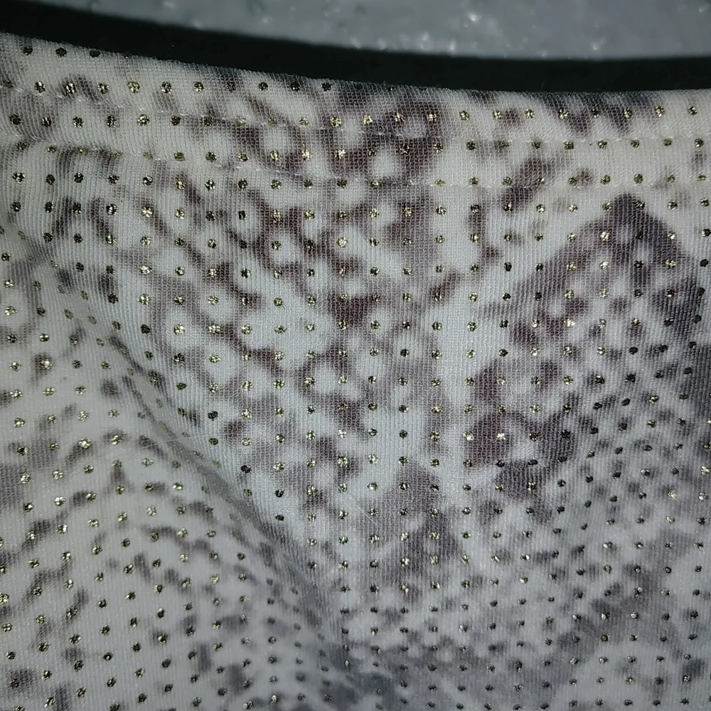 Carmen Marc Valvo 10 Snake Zip Sides One Piece Swim Suit in White - Image 4