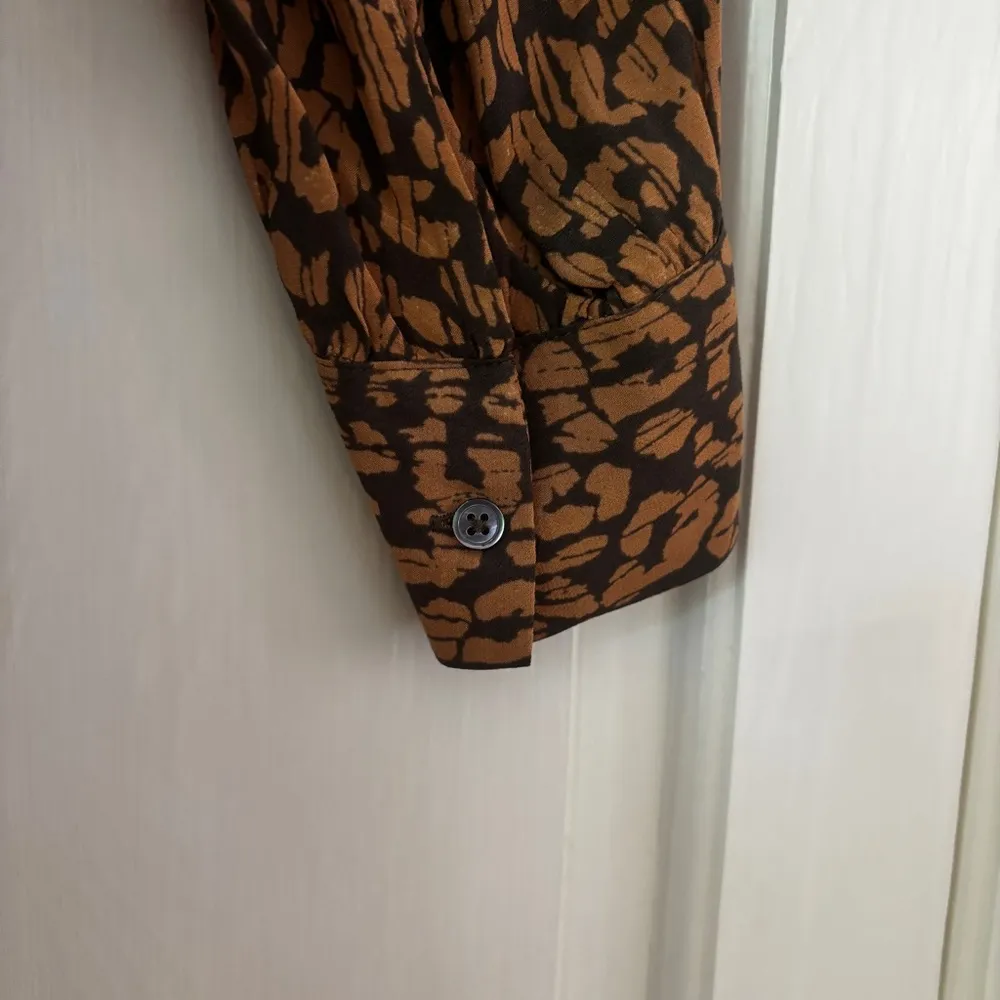 Rails Maple Dress Batik Cheetah Leopard Size Medium Long Sleeve Cinch Midi Dress - Image 12