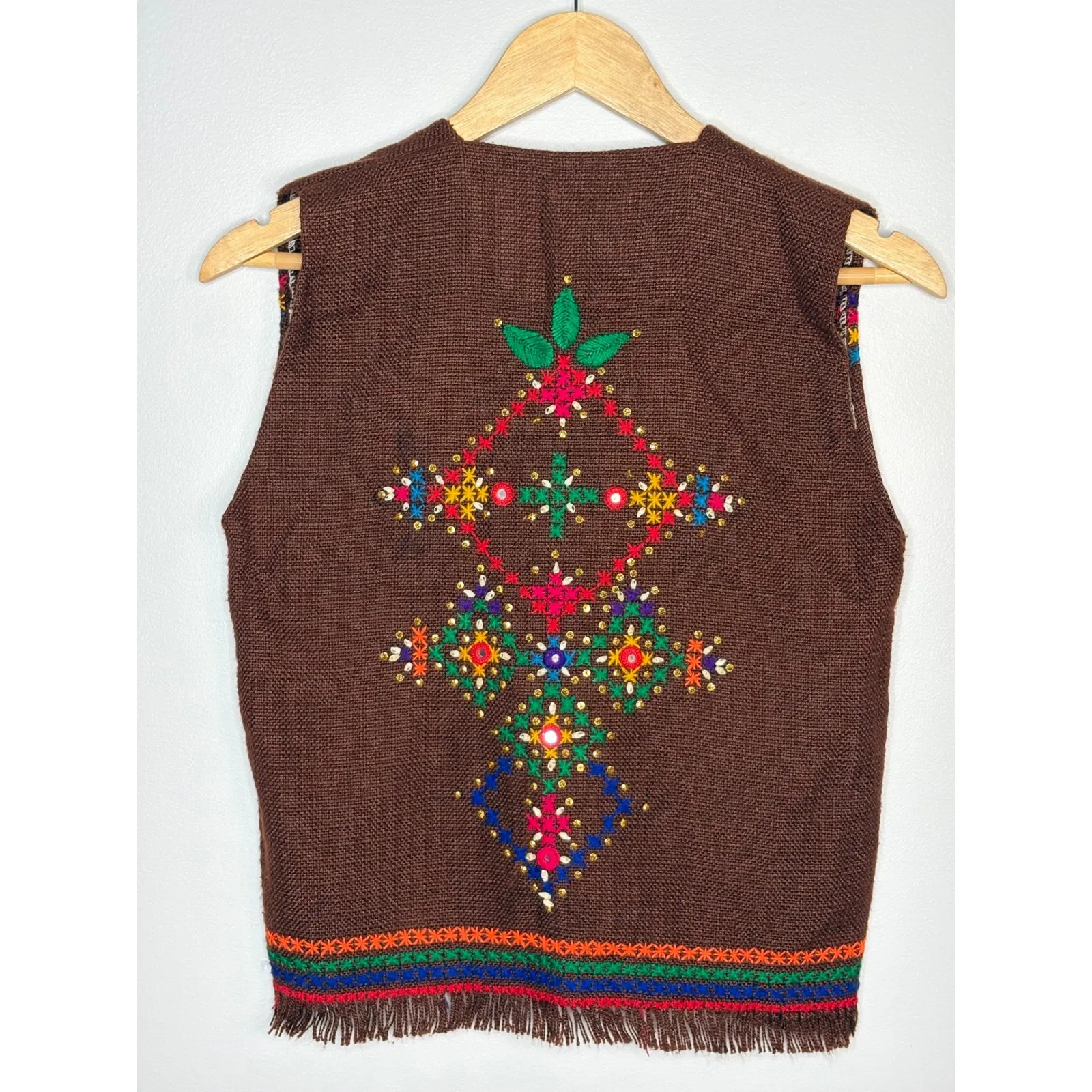 Vintage Hand Embroidered Brown Knit Vest Folk Art Bohemian Festival Fringe Small - Image 6