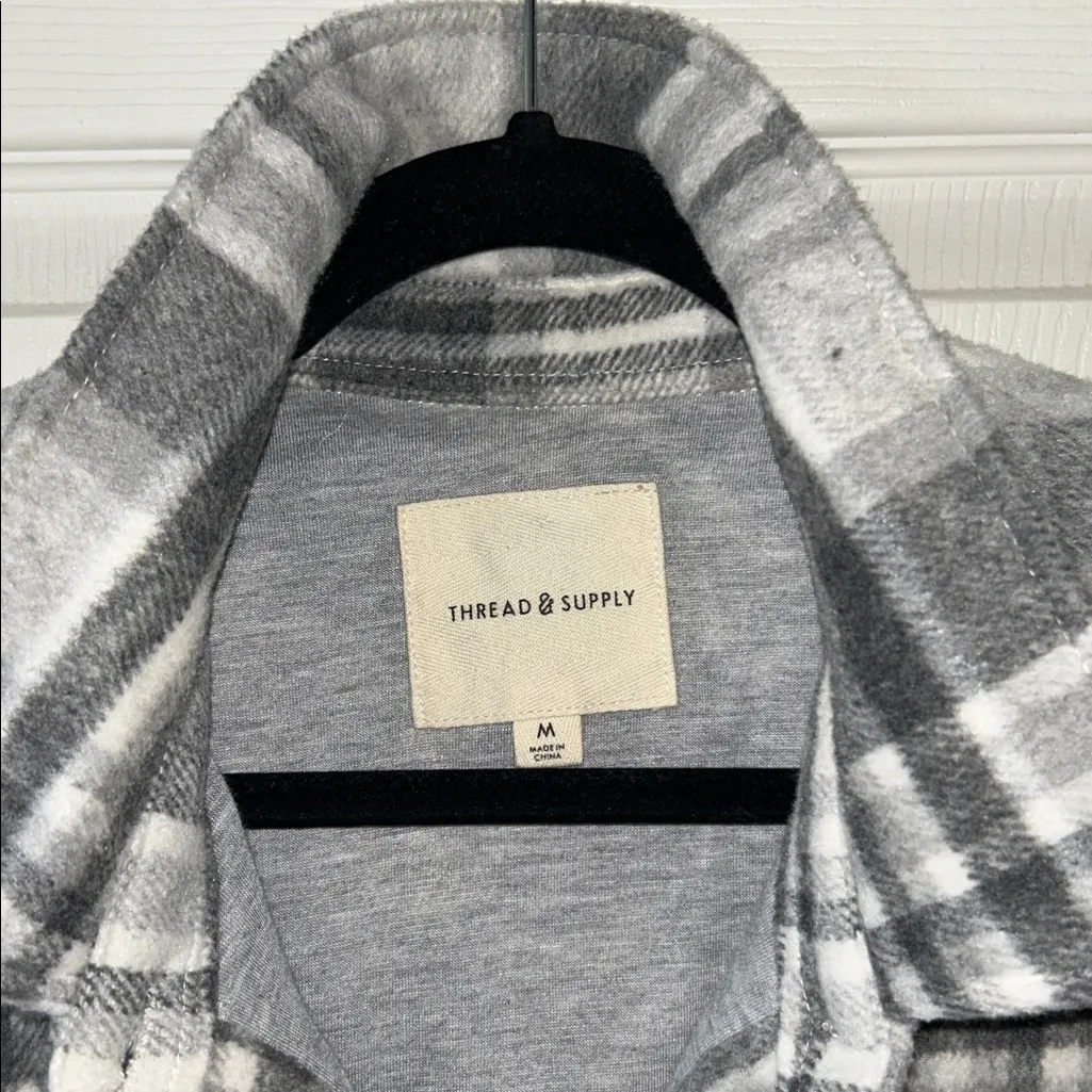 Thread & Supply Womens Gray Plaid Shacket Size Medium‎ - Image 4