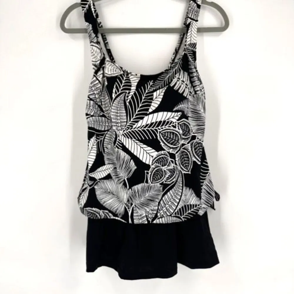 Azul by Maxine Of Hollywood Women's Skirted Swim Dress One Piece Black White 8 - Image 4