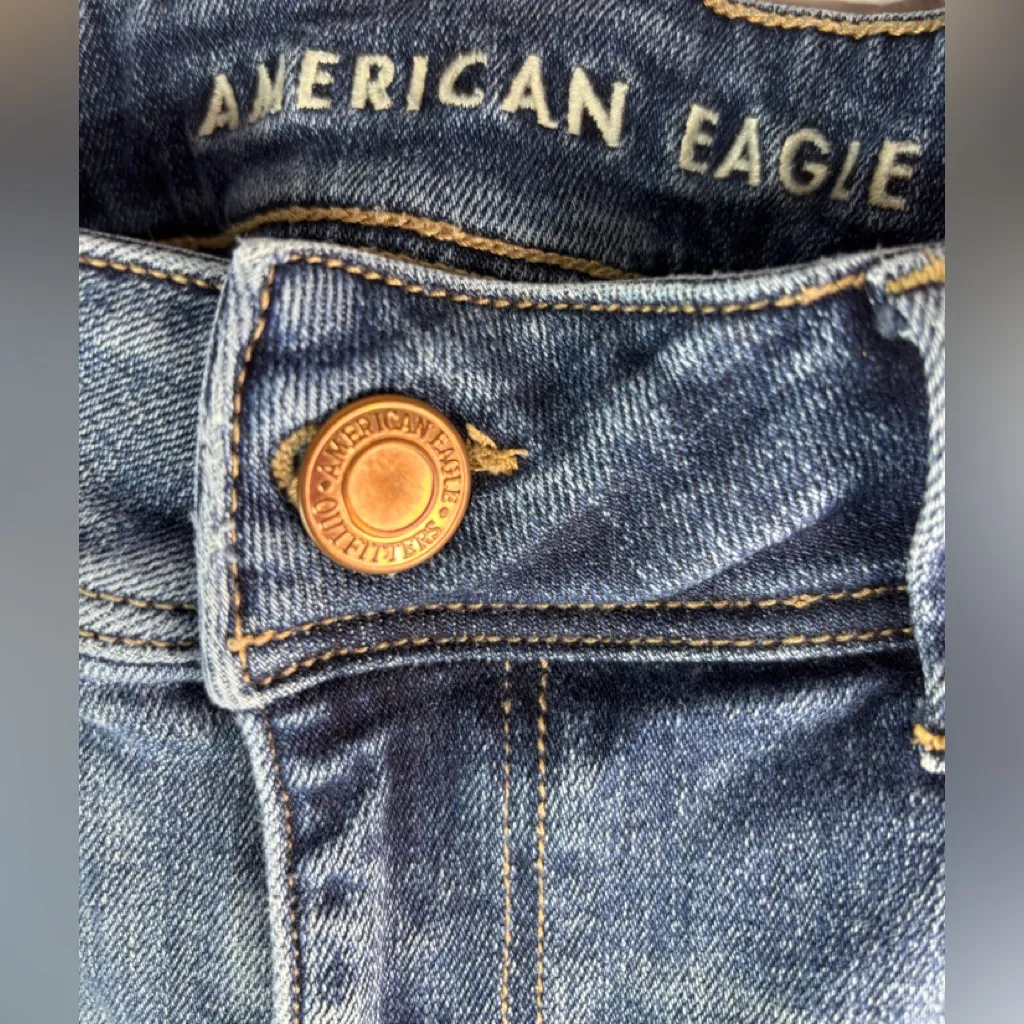 American Eagle Outfitters 12R Light Blue Boot Cut Jeans - Image 5